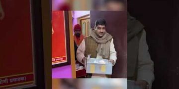 Ram Mandir Ayodhya : श्री रामलला के लिए मथुरा से आए विशेष आभूषण और उपहार #shorts