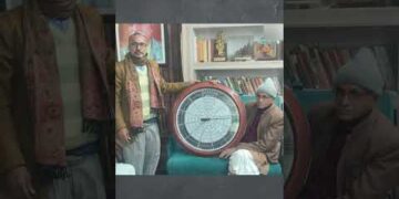 Ram Mandir Ayodhya : राम मंदिर को भेंट में मिली एक अनोखी घड़ी, 9 देशों का एकसाथ बताती है समय#shorts