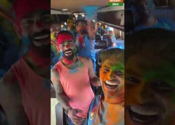 [WATCH] Indian cricketers celebrate Holi in bus #shorts
