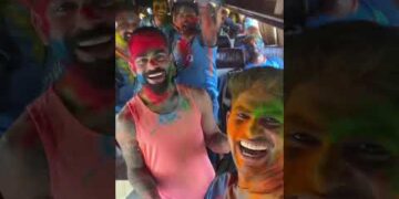 [WATCH] Indian cricketers celebrate Holi in bus #shorts