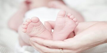 दक्षिण कोरिया में आया ‘बेबी बूम’: सात साल में सबसे ज्यादा बच्चों का जन्म, घटती आबादी पर मिली बड़ी राहत
